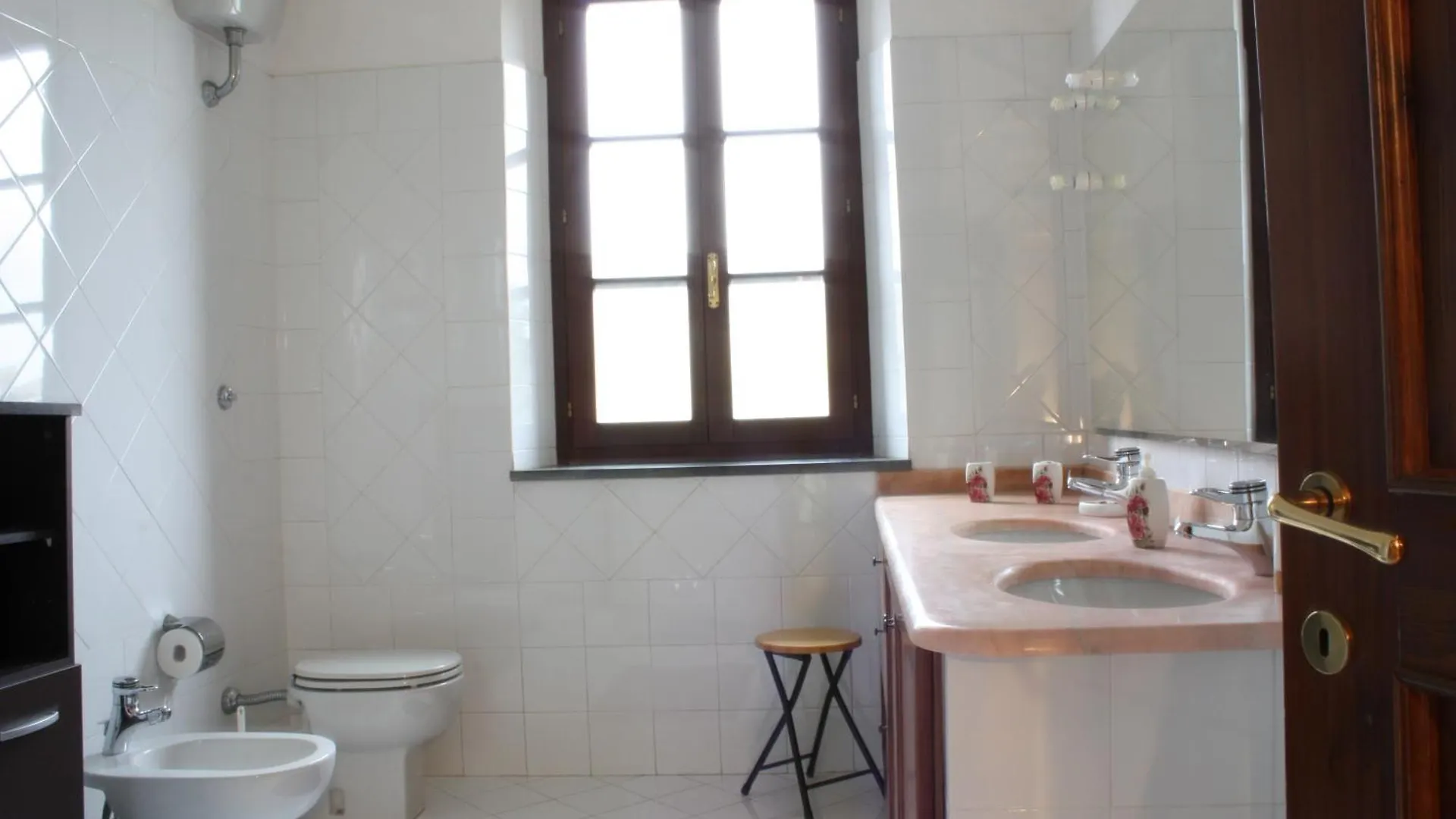 Aweshomeitaly - Villa San Martino Croce del Magno